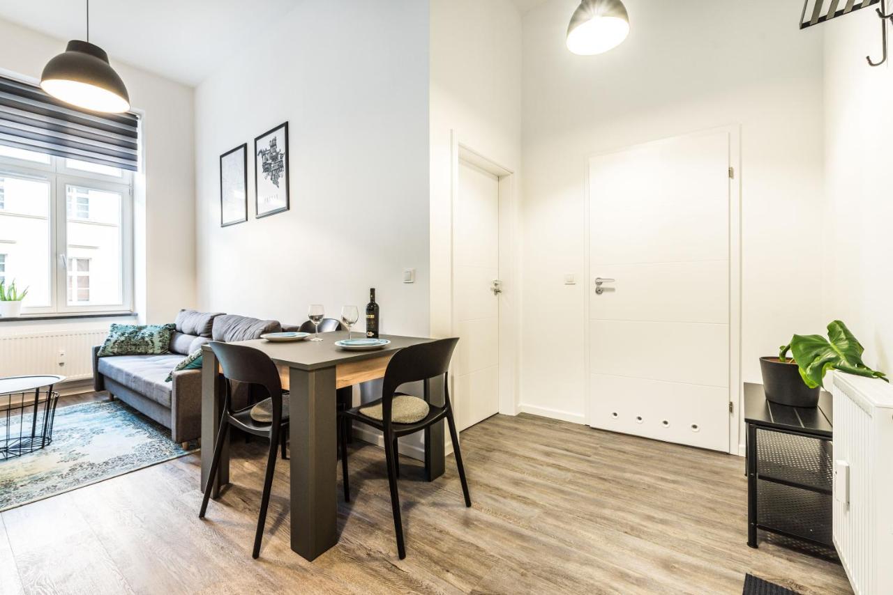Apartament W Sercu Miasta Poznan Garbary 31 Екстер'єр фото
